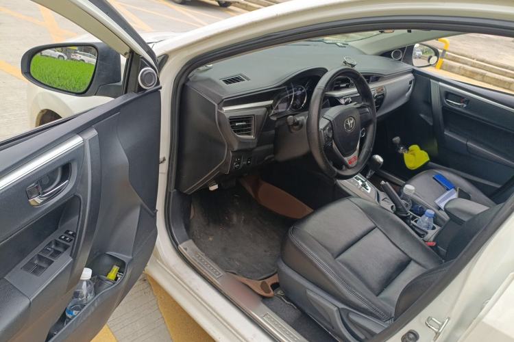 Used Toyota Levin 2016 1.6G CVT Elite Edition Driver Seat