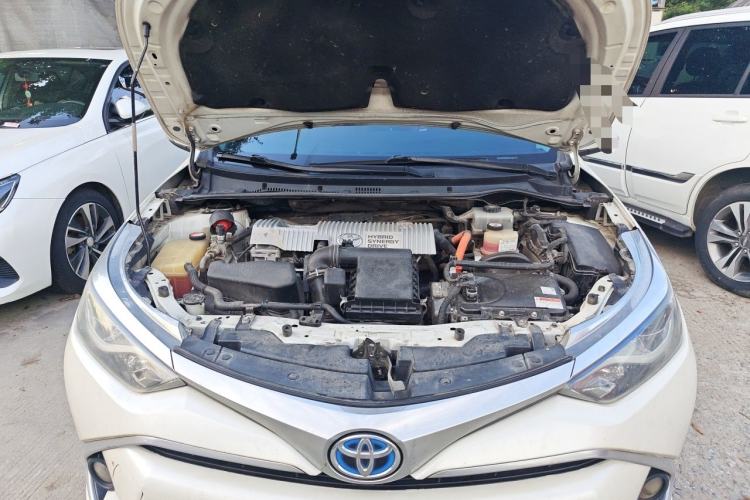 Used Toyota Levin 2016 Dual-Engine 1.8H GS E-CVT Elite Model with Sunroof Engine Bay