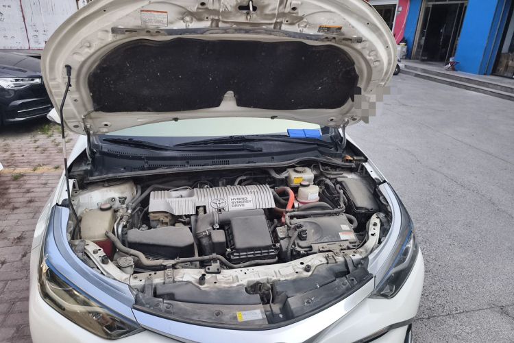 Used Toyota Levin 2016 Dual-Engine 1.8H GS E-CVT Elite Model with Sunroof Engine Bay