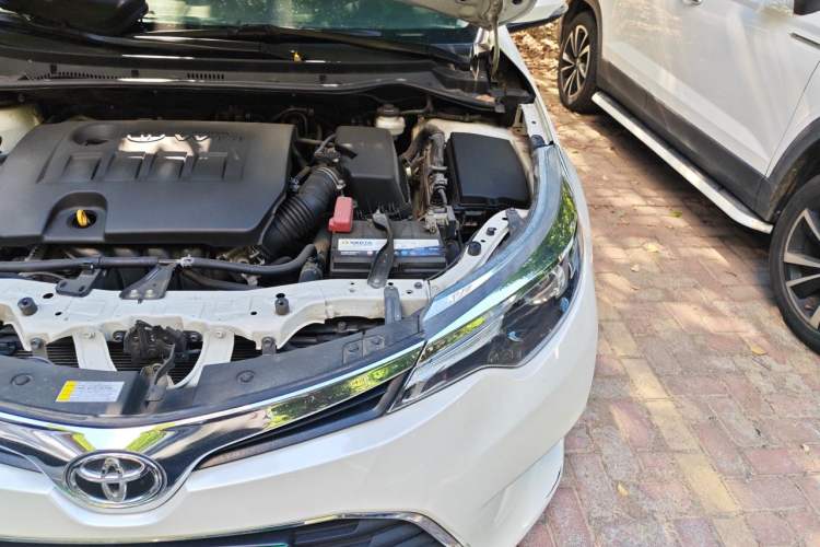 Used Toyota Levin 2016 1.6G CVT Elite Edition Engine Bay Left