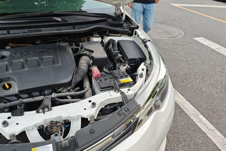 Used Toyota Levin 2016 1.6G Manual Elite Edition Engine Bay Left