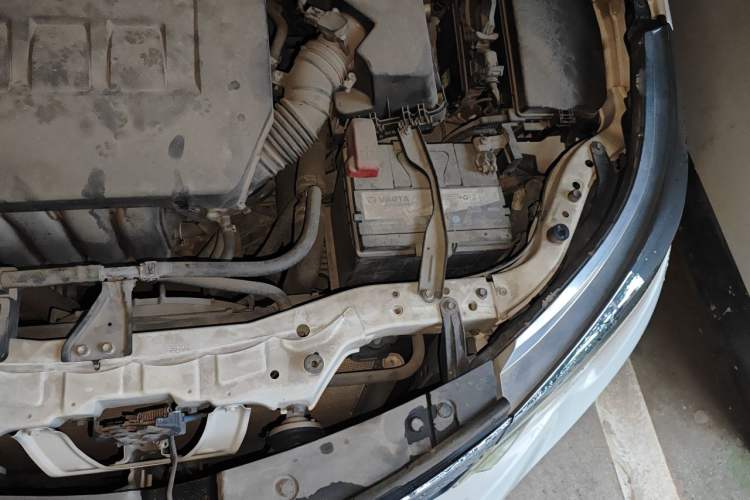 Used Toyota Levin 2016 1.6G CVT Elite Edition Engine Bay Left