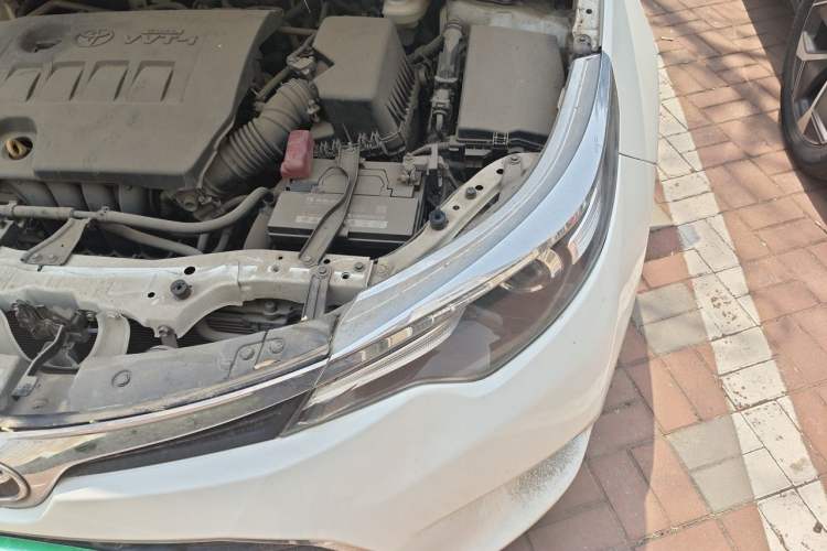 Used Toyota Levin 2016 1.6G CVT Elite Edition Engine Bay Left