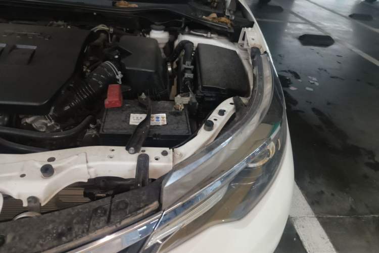Used Toyota Levin 2016 1.6G CVT Elite Edition Engine Bay Left