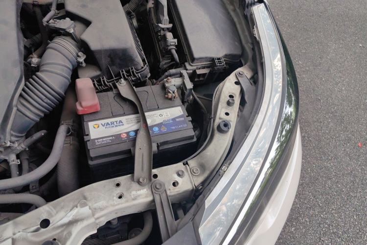 Used Toyota Levin 2016 1.6G CVT Elite Edition Engine Bay Left