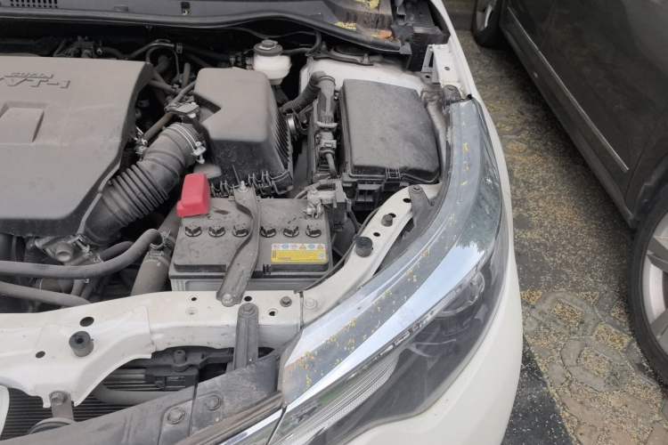 Used Toyota Levin 2016 1.6G-L CVT Leading Edition Engine Bay Left