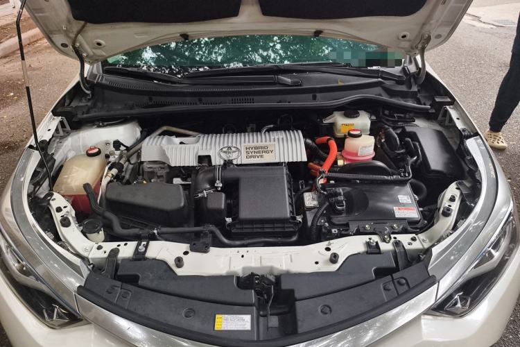 Used Toyota Levin 2016 Dual-Engine 1.8H GS E-CVT Elite Model with Sunroof Engine Bay