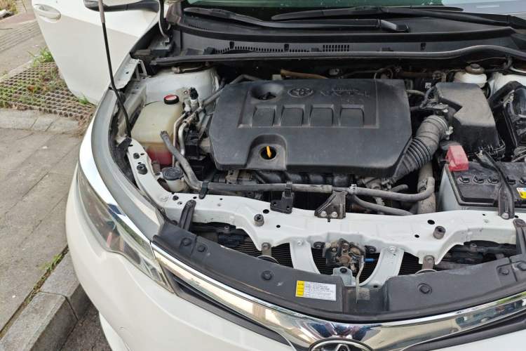 Used Toyota Levin 2016 1.6G Manual Elite Edition Engine Bay Right