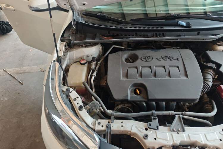 Used Toyota Levin 2016 1.6G CVT Elite Edition Engine Bay Right