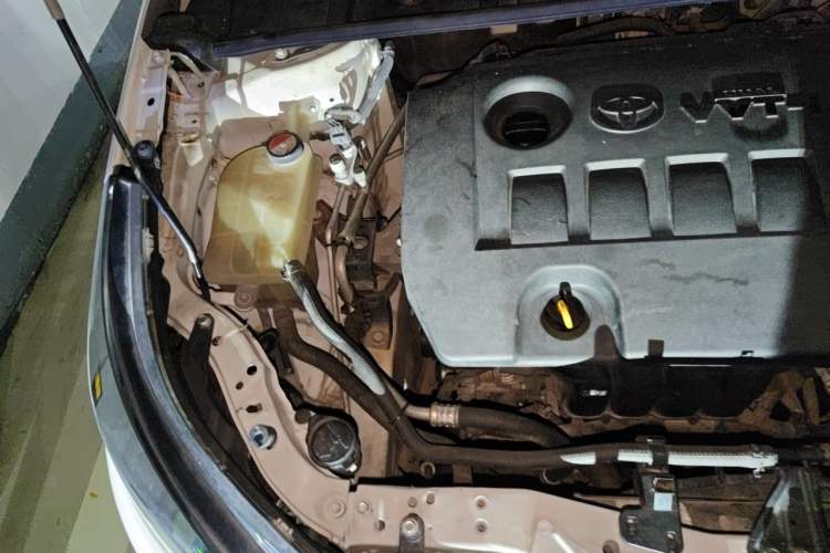 Used Toyota Levin 2016 1.6G-L CVT Leading Edition Engine Bay Right