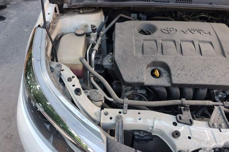 Used Toyota Levin 2016 1.6G-L CVT Leading Edition Engine Bay Right