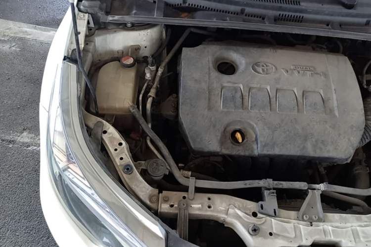 Used Toyota Levin 2016 1.6G CVT Elite Edition Engine Bay Right