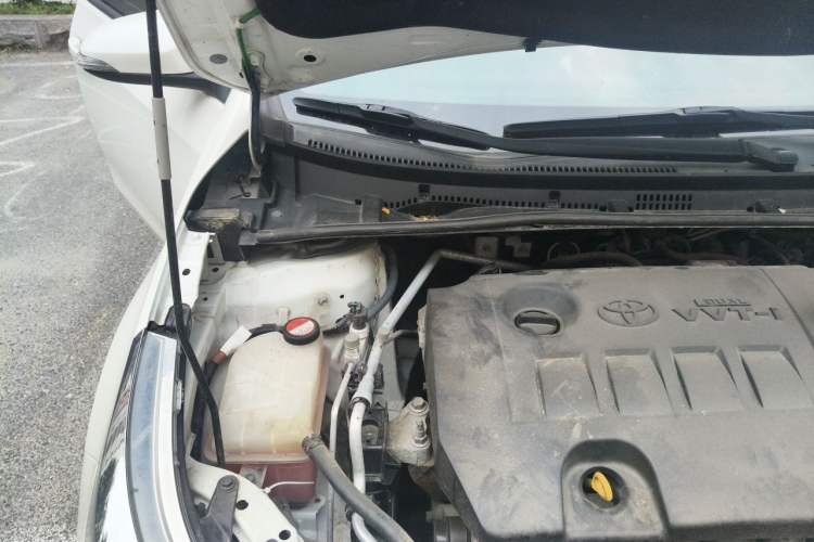 Used Toyota Levin 2016 1.6G CVT Elite Edition Engine Bay Right