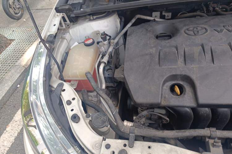 Used Toyota Levin 2016 1.6G CVT Elite Edition Engine Bay Right
