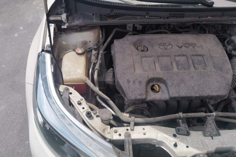 Used Toyota Levin 2016 1.6G CVT Elite Edition Engine Bay Right