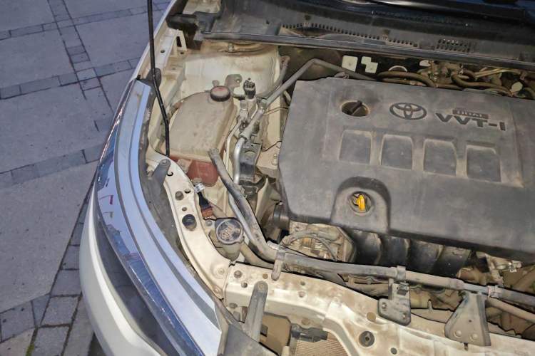 Used Toyota Levin 2016 1.6G CVT Elite Edition Engine Bay Right
