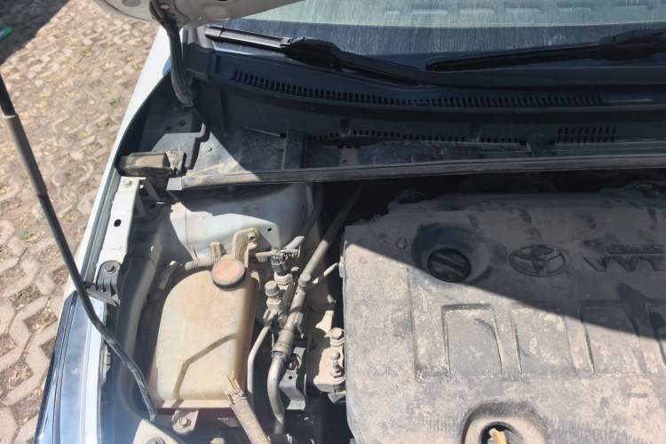 Used Toyota Levin 2016 1.6G CVT Elite Edition Engine Bay Right