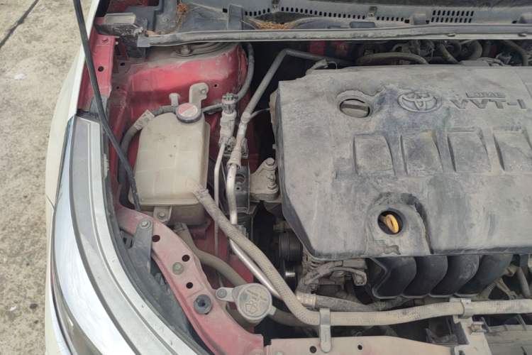 Used Toyota Levin 2016 1.6G CVT Elite Edition Engine Bay Right
