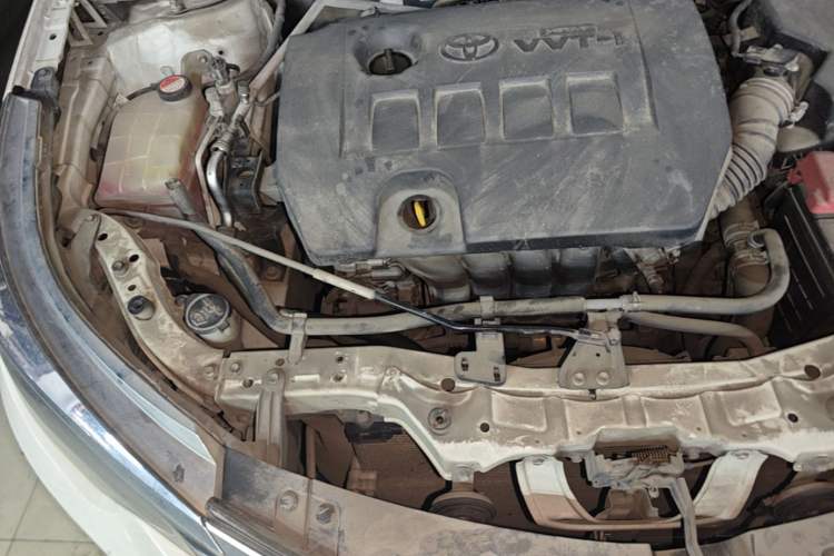 Used Toyota Levin 2016 1.6G CVT Elite Edition Engine Bay Right