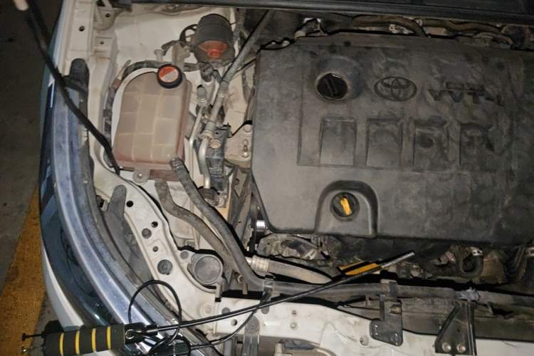 Used Toyota Levin 2016 1.6G CVT Elite Edition Engine Bay Right