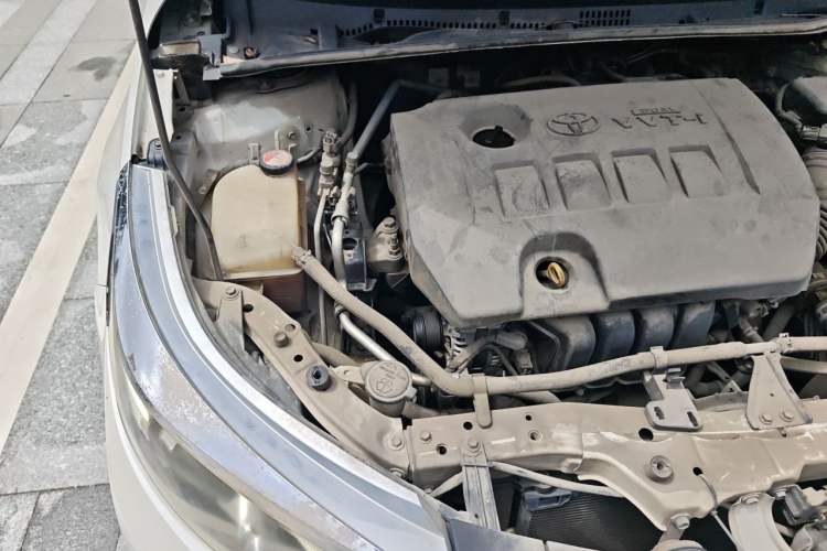 Used Toyota Levin 2016 1.6G CVT Elite Edition Engine Bay Right