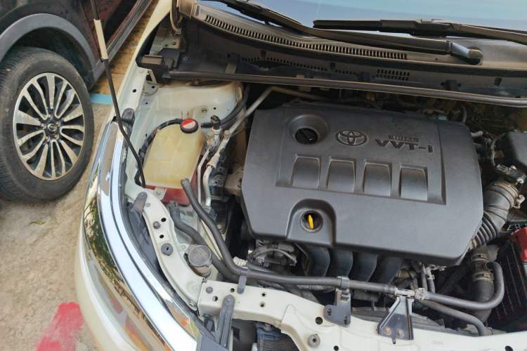 Used Toyota Levin 2016 1.6G CVT Elite Edition Engine Bay Right
