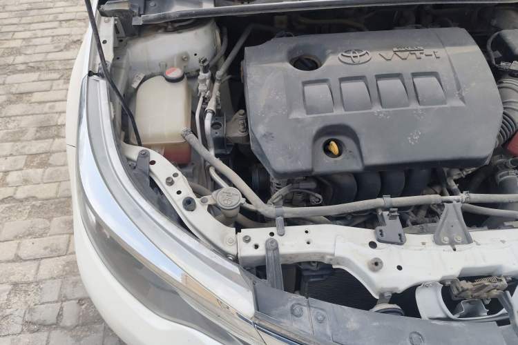 Used Toyota Levin 2016 1.6G Manual Elite Edition Engine Bay Right