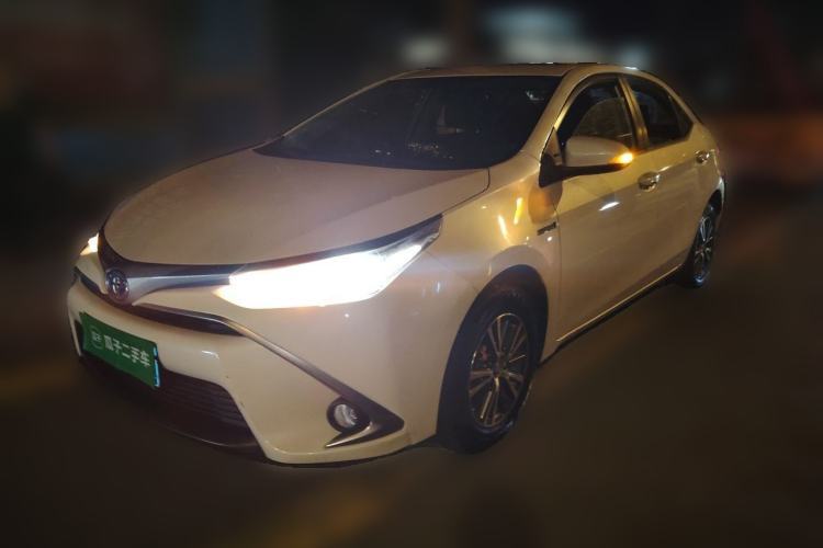 Używany Toyota Levin 2016 Dual-Engine 1.8H GS E-CVT Elite Model with Sunroof Guazi used car, China used car export, Used car for sale, Used cars, Cheapest cars for sale