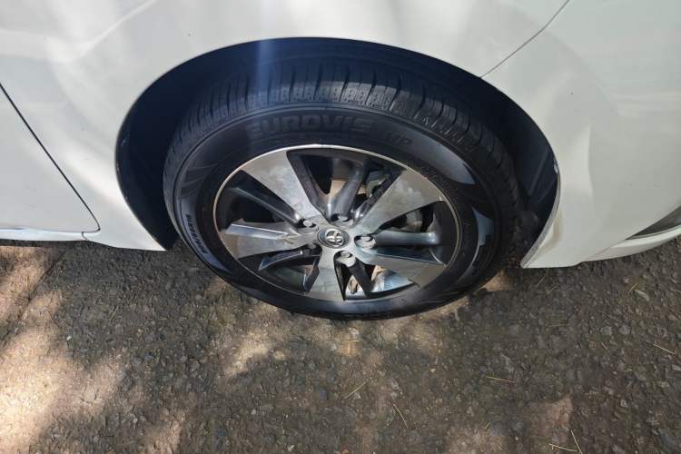 Used Toyota Levin 2016 Dual-Engine 1.8H V E-CVT Luxury Edition Exterior 1