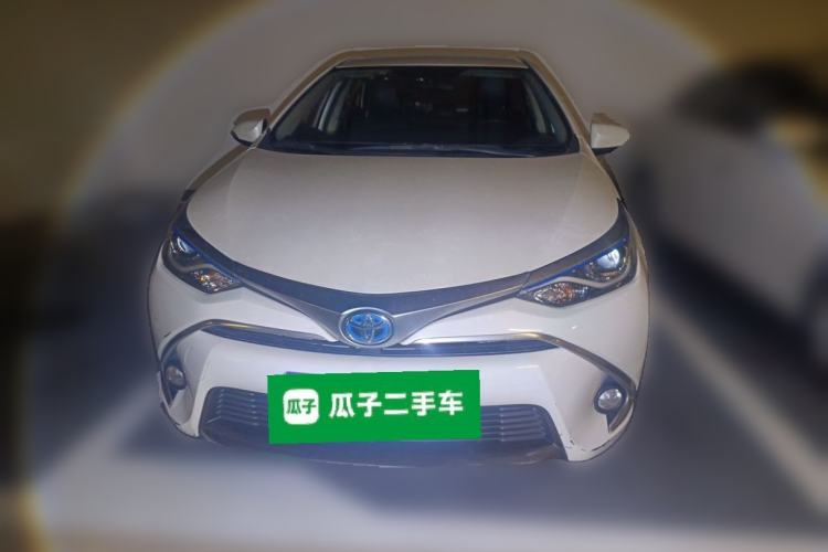 Used Toyota Levin 2016 Dual-Engine 1.8H GS E-CVT Elite Model with Sunroof Front