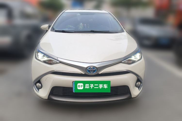 Used Toyota Levin 2016 Dual-Engine 1.8H GS E-CVT Elite Model with Sunroof Front