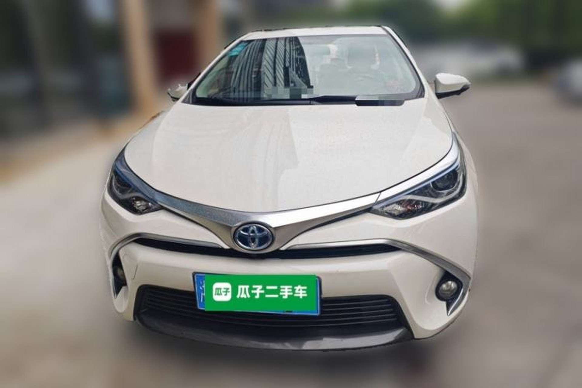 Used Toyota Levin 2016 Dual-Engine 1.8H GS E-CVT Elite Model with Sunroof Front
