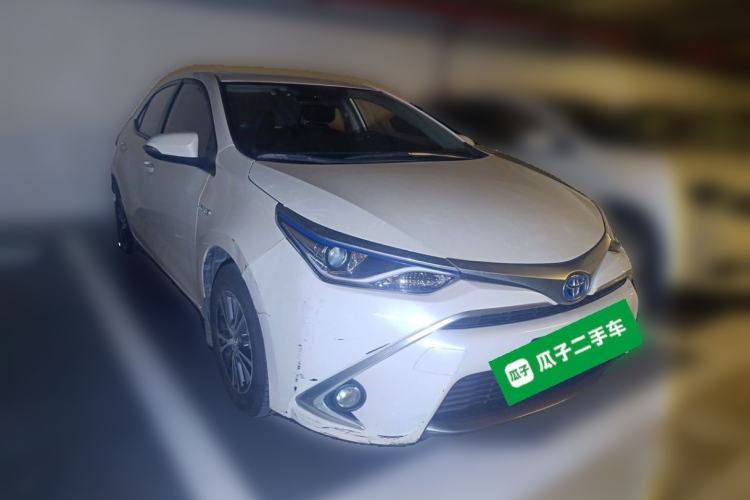 Used Toyota Levin 2016 Dual-Engine 1.8H GS E-CVT Elite Model with Sunroof Front Right 45 Deg