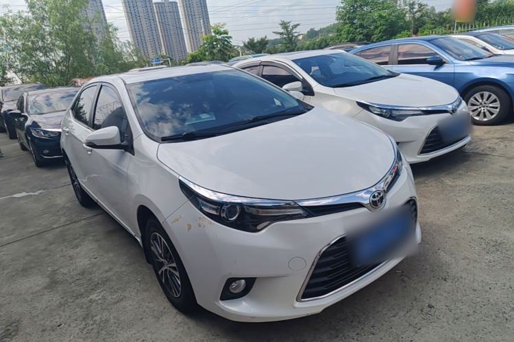 Used Toyota Levin 2016 1.6G CVT Elite Edition Front Right 45 Deg