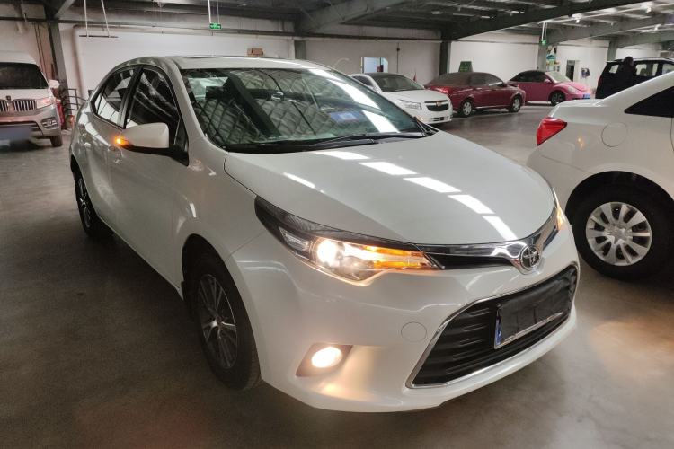Used Toyota Levin 2016 1.6G CVT Elite Edition Front Right 45 Deg