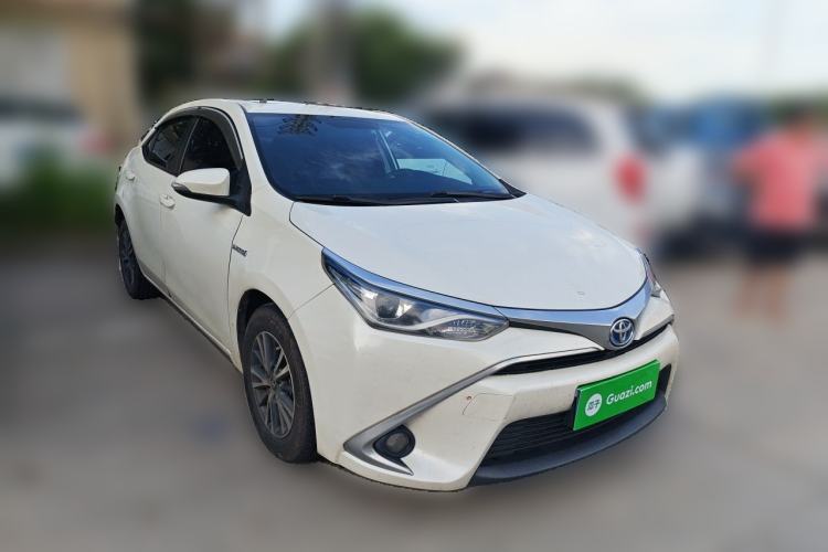 Used Toyota Levin 2016 Dual-Engine 1.8H GS E-CVT Elite Model with Sunroof Front Right 45 Deg