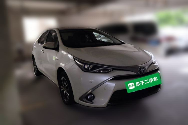 Used Toyota Levin 2016 Dual-Engine 1.8H GS E-CVT Elite Model with Sunroof Front Right 45 Deg