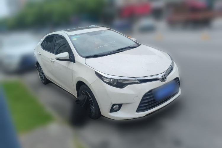 Used Toyota Levin 2016 1.6G CVT Elite Edition Front Right 45 Deg