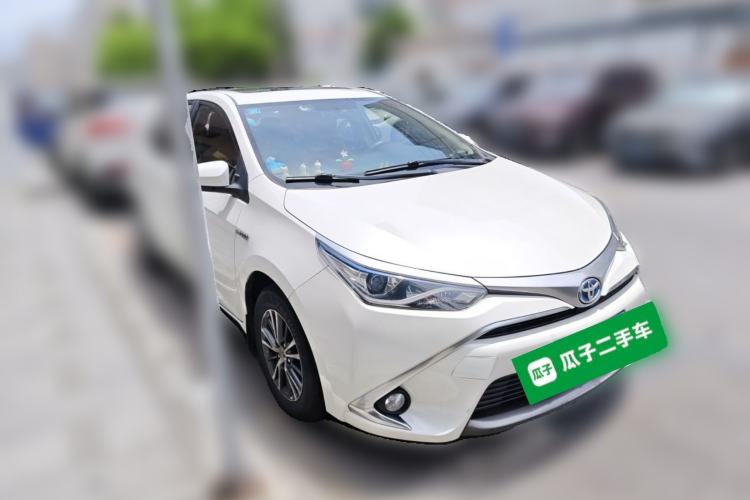 Used Toyota Levin 2016 Dual-Engine 1.8H GS E-CVT Elite Model with Sunroof Front Right 45 Deg