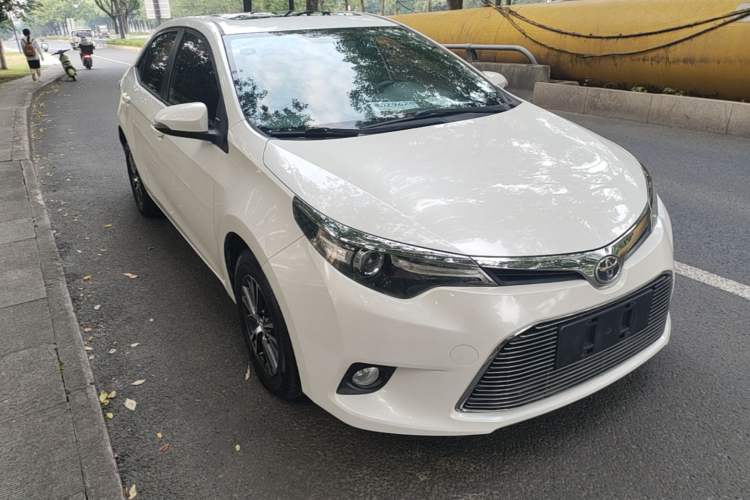 Used Toyota Levin 2016 1.6G CVT Elite Edition Front Right 45 Deg