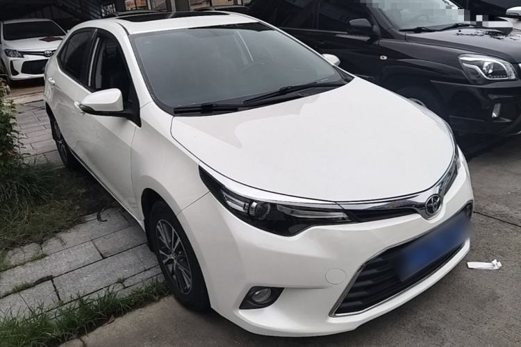 Used Toyota Levin 2016 1.6G CVT Elite Edition Front Right 45 Deg