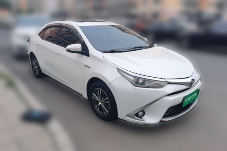 Used Toyota Levin 2016 Dual-Engine 1.8H GS E-CVT Elite Model with Sunroof Front Right 45 Deg