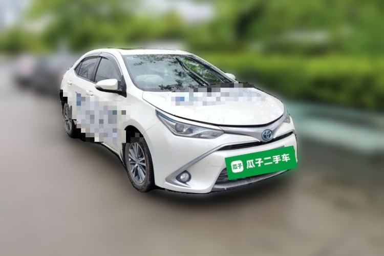 Used Toyota Levin 2016 Dual-Engine 1.8H GS E-CVT Elite Model with Sunroof Front Right 45 Deg