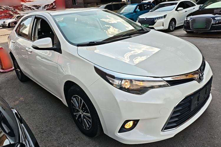 Used Toyota Levin 2016 1.6G CVT Elite Edition Front Right 45 Deg