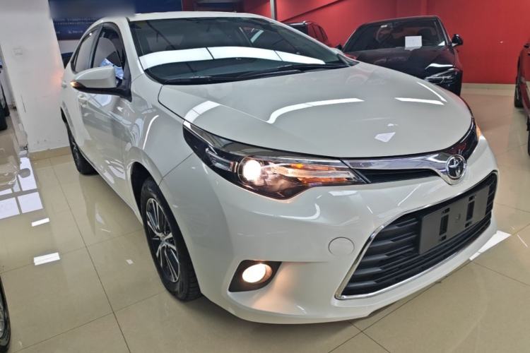 Used Toyota Levin 2016 1.6G CVT Elite Edition Front Right 45 Deg