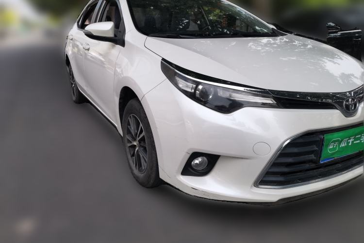 Used Toyota Levin 2016 1.6G CVT Elite Edition Front Right 45 Deg