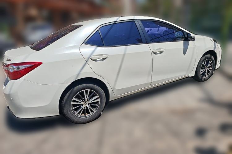 Used Toyota Levin 2016 1.6G CVT Elite Edition Front Right 45 Deg