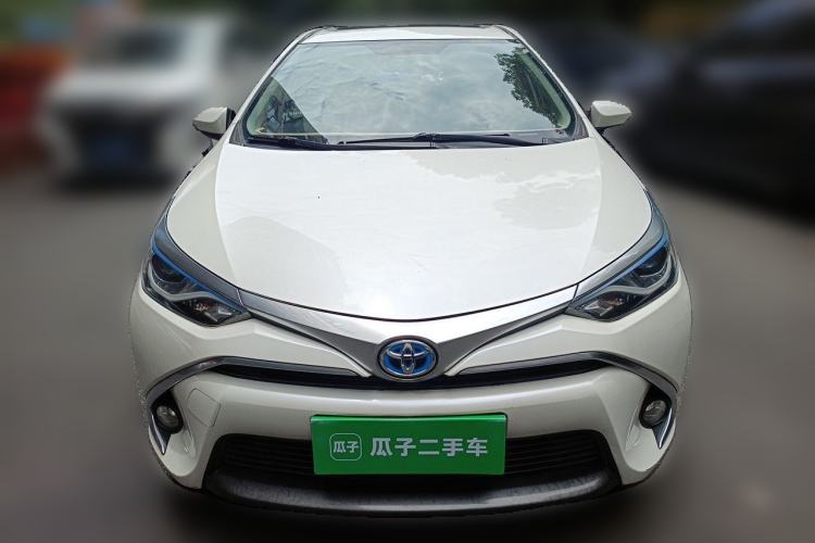 Used Toyota Levin 2016 Dual-Engine 1.8H GS E-CVT Elite Model with Sunroof Front