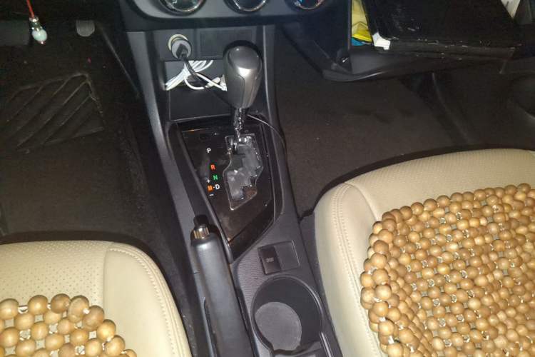 Used Toyota Levin 2016 1.6E CVT New Edition Gear Lever
