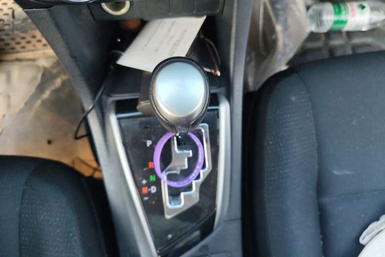 Used Toyota Levin 2016 1.6G CVT Elite Edition Gear Lever